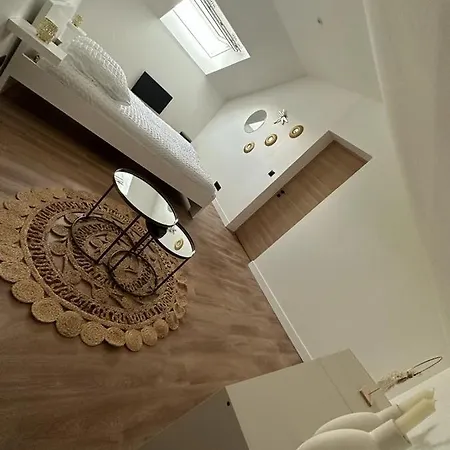 Homestay Dans Maison Neuve Au Style Chic Et Boheme Villeneuve-sous-Dammartin